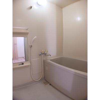 メゾン花梨Ⅰ 102【管理NO：1-003332901-01020】 ★家具家電は申し込み後に搬入します★の物件写真4