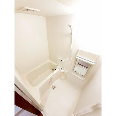 アルファード　ハイツ 104【管理NO：1-010525701-01040】 ★家具家電は申し込み後に搬入します★の物件写真4
