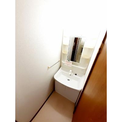 アルファード　ハイツ 104【管理NO：1-010525701-01040】 ★家具家電は申し込み後に搬入します★の物件写真6
