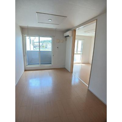 サンライト 203【管理NO：1-018326001-02030】 ★家具家電は申し込み後に搬入します★ ★2026年09月中旬入居可能★の物件写真2