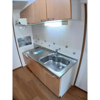 ジュンサンライト 505【管理NO：1-011398301-05040】 ★家具家電は申し込み後に搬入します★ ★2026年09月上旬入居可能★の物件写真3