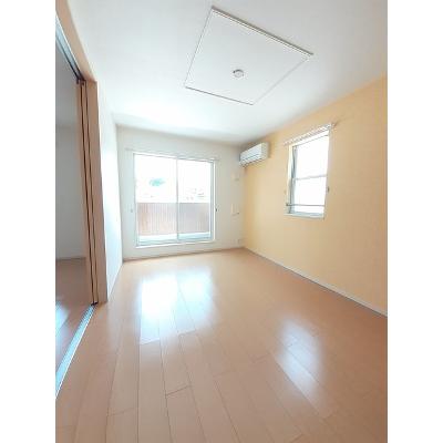 セレーナ　Ａ 203【管理NO：1-018684801-02030】 ★家具家電は申し込み後に搬入します★ ★2026年10月上旬入居可能★の物件写真2