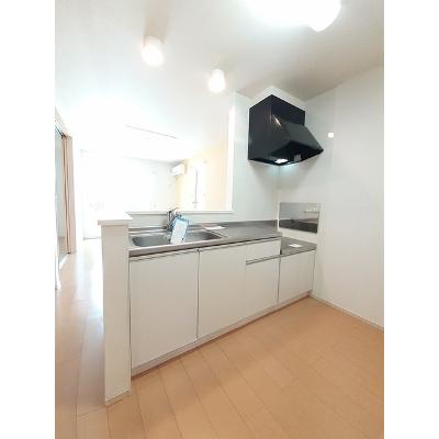 セレーナ　Ａ 203【管理NO：1-018684801-02030】 ★家具家電は申し込み後に搬入します★ ★2026年10月上旬入居可能★の物件写真3