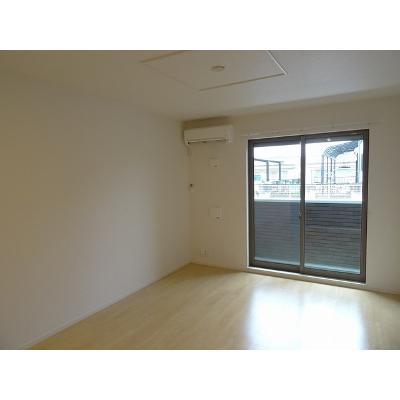 ヴィラ　ド　ハピネスⅠ 105【管理NO：1-022958601-01040】 ★家具家電は申し込み後に搬入します★ ★2026年09月下旬入居可能★の物件写真2