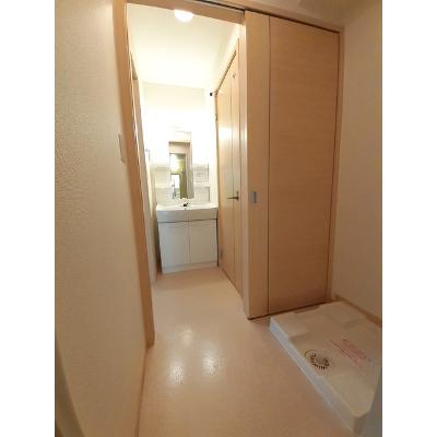 ルピナスＢ 102【管理NO：1-016998802-01020】 ★家具家電は申し込み後に搬入します★ ★2026年08月下旬入居可能★の物件写真6