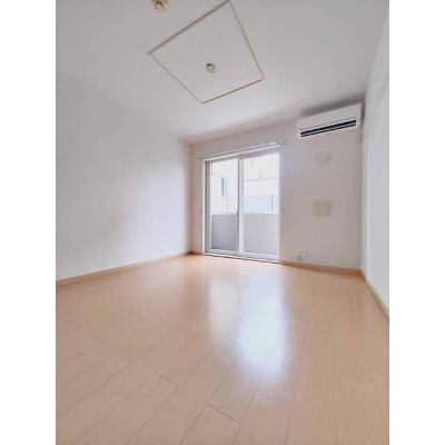 メゾン・ド・ユーＡ 103【管理NO：1-016441101-01030】 ★家具家電は申し込み後に搬入します★の物件写真2