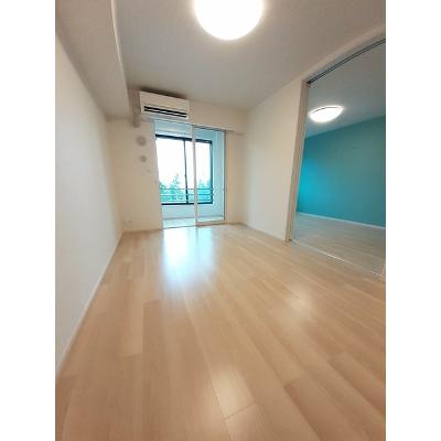 リバーサイド　百笑　Ⅲ 102【管理NO：1-027555801-01020】 ★家具家電は申し込み後に搬入します★ ★2026年09月中旬入居可能★の物件写真2