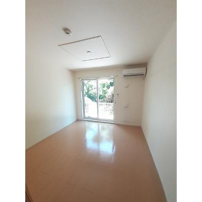 ベル・メロウ 102【管理NO：1-018165201-01020】 ★家具家電は申し込み後に搬入します★ ★2026年09月中旬入居可能★の物件写真2