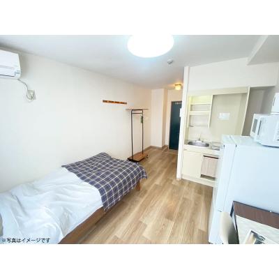 ユニオンマンスリー横浜・白楽５　309　1R・シングル☆◆インターネット固定回線（有線）無料の部屋◆【禁煙ルーム】安心の宅配ボックス＆モニター付きインターフォン完備！デスク・チェアのあるお部屋の物件写真2