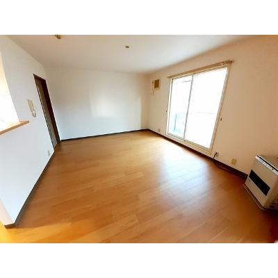 クレストール高柳 104【管理NO：1-004414301-01040】 ★家具家電は申し込み後に搬入します★ ★2026年09月中旬入居可能★の物件写真2