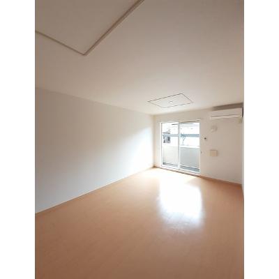 エレガンシア・ブローテⅠ 103【管理NO：1-015925901-01030】 ★家具家電は申し込み後に搬入します★ ★2026年10月上旬入居可能★の物件写真2