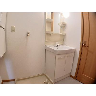 グランシャリオＢ 103【管理NO：1-012941701-01030】 ★家具家電は申し込み後に搬入します★ ★2026年10月上旬入居可能★の物件写真6