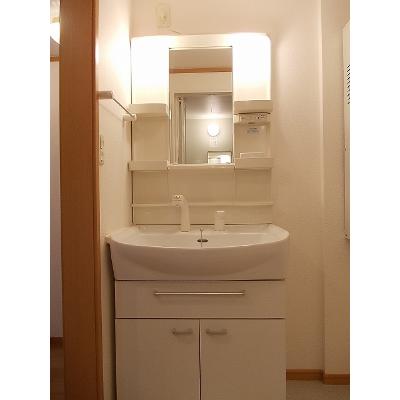 メゾン・ド・シャルム 203【管理NO：1-013598201-02030】 ★家具家電は申し込み後に搬入します★の物件写真6