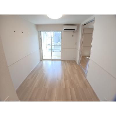アプローチⅡ 202【管理NO：1-026318802-02020】 ★家具家電は申し込み後に搬入します★の物件写真2