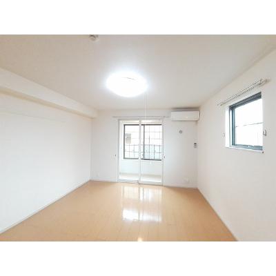 Ｇセレクト　Ⅱ 102【管理NO：1-017177501-01020】 ★家具家電は申し込み後に搬入します★ ★2026年09月中旬入居可能★の物件写真2