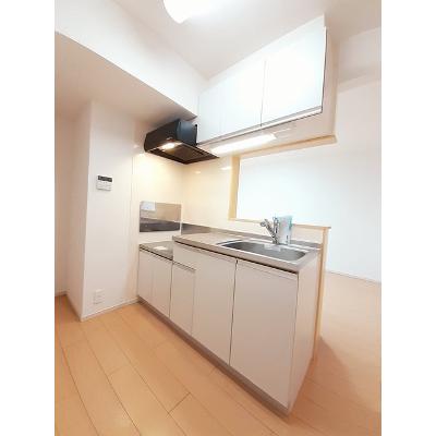 カーサ　モデルノＡ 302【管理NO：1-018386801-03020】 ★家具家電は申し込み後に搬入します★ ★2026年09月中旬入居可能★の物件写真3