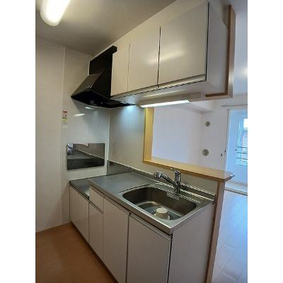プルメリアⅢ 202【管理NO：1-016335103-02020】 ★家具家電は申し込み後に搬入します★の物件写真3