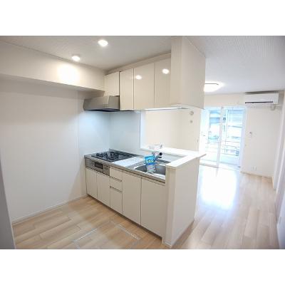 リアン　デュール 104【管理NO：1-026687601-01040】 ★家具家電は申し込み後に搬入します★の物件写真3