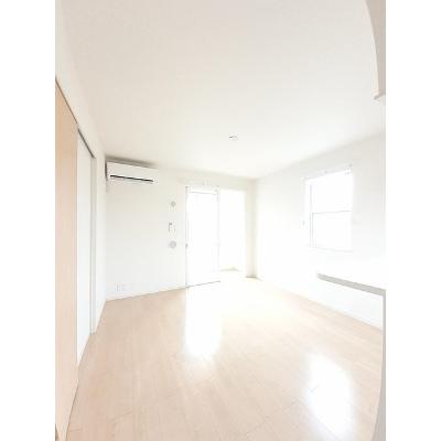 シエル・ブルーＣ 101【管理NO：1-023969101-01010】 ★家具家電は申し込み後に搬入します★ ★2026年09月下旬入居可能★の物件写真2