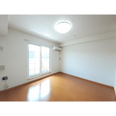 ウララ 202【管理NO：1-014484501-02020】 ★家具家電は申し込み後に搬入します★ ★2026年09月中旬入居可能★の物件写真2