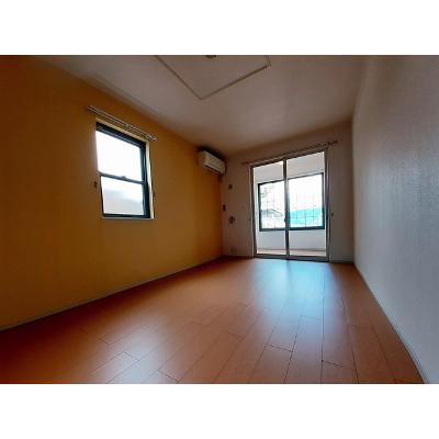 フレスクーラ蟻ヶ崎Ⅲ 105【管理NO：1-018401603-01050】 ★家具家電は申し込み後に搬入します★ ★2026年09月中旬入居可能★の物件写真2