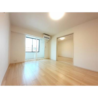 ヴィラ・ローザ 205【管理NO：1-026805101-02050】 ★家具家電は申し込み後に搬入します★ ★2026年09月中旬入居可能★の物件写真2