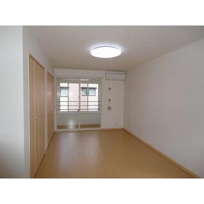 インホア 202【管理NO：1-016473701-02020】 ★家具家電は申し込み後に搬入します★ ★2026年10月上旬入居可能★の物件写真2
