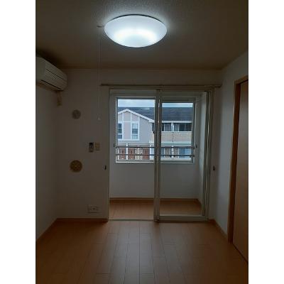 グッドフォ－チュン　Ⅱ 204【管理NO：1-015569701-02040】 ★家具家電は申し込み後に搬入します★ ★2026年09月中旬入居可能★の物件写真2