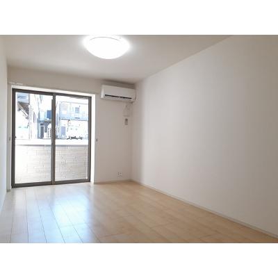 ラッフィナート　ドゥーエ 102【管理NO：1-020204201-01020】 ★家具家電は申し込み後に搬入します★ ★2026年09月上旬入居可能★の物件写真2