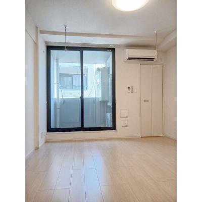 コンフォルタ 305【管理NO：1-023500801-03040】 ★家具家電は申し込み後に搬入します★の物件写真2