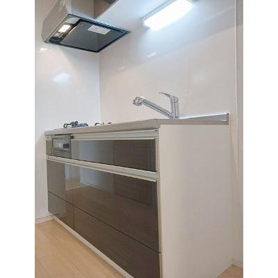 コンフォルタ 305【管理NO：1-023500801-03040】 ★家具家電は申し込み後に搬入します★の物件写真3