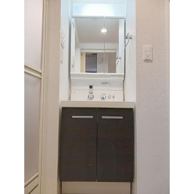 コンフォルタ 305【管理NO：1-023500801-03040】 ★家具家電は申し込み後に搬入します★の物件写真6