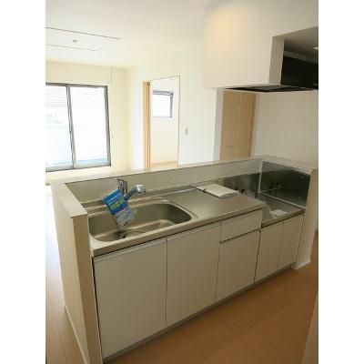 トラディション徳永 206【管理NO：1-021098501-02050】 ★家具家電は申し込み後に搬入します★ ★2026年09月中旬入居可能★の物件写真3