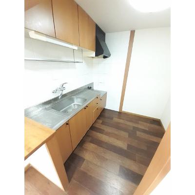 コンフォール 103【管理NO：1-099212601-01030】 ★家具家電は申し込み後に搬入します★ ★2026年09月中旬入居可能★の物件写真3