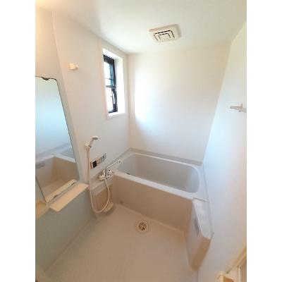 レジデンス比良出 102【管理NO：1-013013401-01020】 ★家具家電は申し込み後に搬入します★ ★2026年09月上旬入居可能★の物件写真4