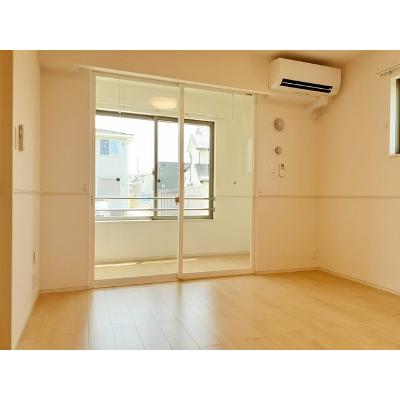 パルレ・モア・ダムール 101【管理NO：1-025177302-01010】 ★家具家電は申し込み後に搬入します★の物件写真2
