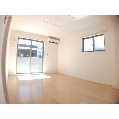 ラ・ポーム　Ａ 101【管理NO：1-022795501-01010】 ★家具家電は申し込み後に搬入します★ ★2026年10月中旬入居可能★の物件写真2