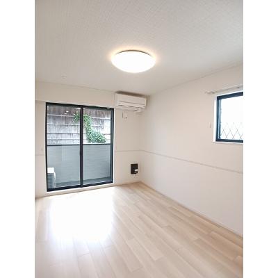 メゾン・ド・ジュネスⅡ 103【管理NO：1-026896102-01030】 ★家具家電は申し込み後に搬入します★の物件写真2