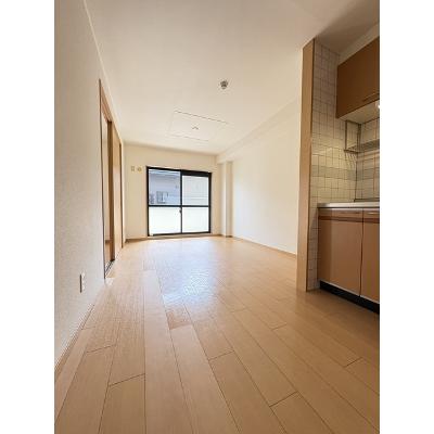 サウスヴィラ田辺 105【管理NO：1-010201401-01040】 ★家具家電は申し込み後に搬入します★の物件写真2