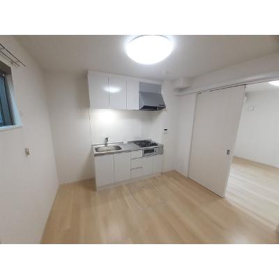 フォーチュンパークⅢ 102【管理NO：1-027231901-01020】 ★家具家電は申し込み後に搬入します★ ★2026年09月中旬入居可能★の物件写真3
