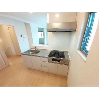 カーサカメリア 205【管理NO：1-025039501-02050】 ★家具家電は申し込み後に搬入します★ ★2026年10月上旬入居可能★の物件写真3