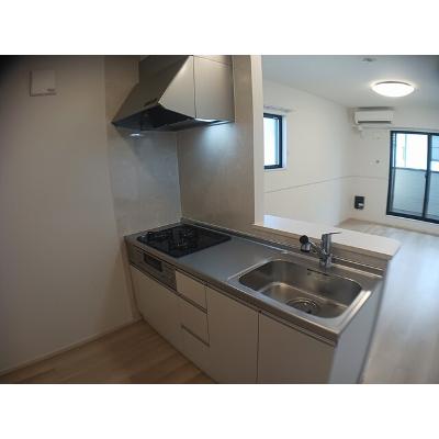 シャリティ・ベルⅡ 201【管理NO：1-028079002-02010】 ★家具家電は申し込み後に搬入します★の物件写真3
