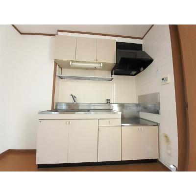 ピュアメゾン 101【管理NO：1-010158601-01010】 ★家具家電は申し込み後に搬入します★の物件写真3