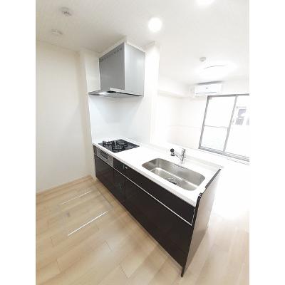 アット横小路 106【管理NO：1-027701801-01050】 ★家具家電は申し込み後に搬入します★ ★2026年10月中旬入居可能★の物件写真3