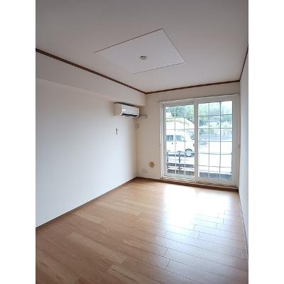 マックスシティⅠ 102【管理NO：1-011869301-01020】 ★家具家電は申し込み後に搬入します★の物件写真2