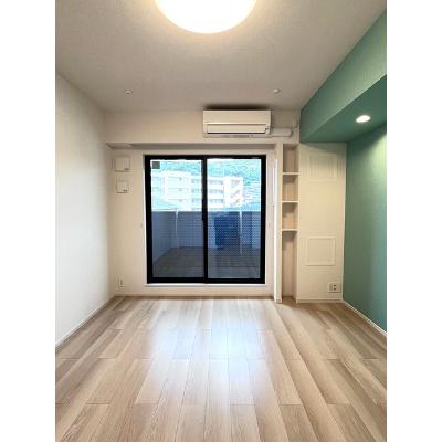 青龍シャトー 302【管理NO：1-027394001-03020】 ★家具家電は申し込み後に搬入します★の物件写真2