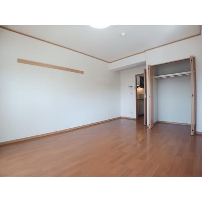 グランド・コスモ 301【管理NO：1-013784901-03010】 ★家具家電は申し込み後に搬入します★ ★2026年10月中旬入居可能★の物件写真2
