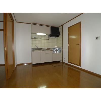 シャルマン 103【管理NO：1-007857201-01030】 ★家具家電は申し込み後に搬入します★ ★2026年09月下旬入居可能★の物件写真3