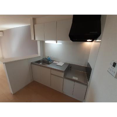 セイバリーシュン 202【管理NO：1-023793701-02020】 ★家具家電は申し込み後に搬入します★の物件写真3
