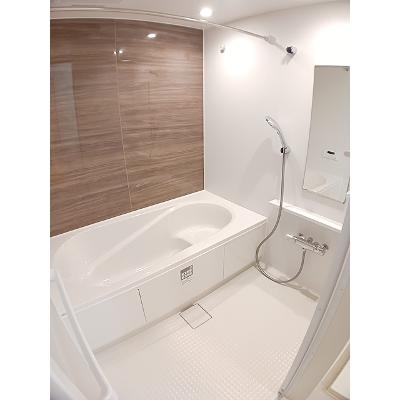 リラ　クオーレⅢ 103【管理NO：1-028407301-01030】 ★家具家電は申し込み後に搬入します★の物件写真4